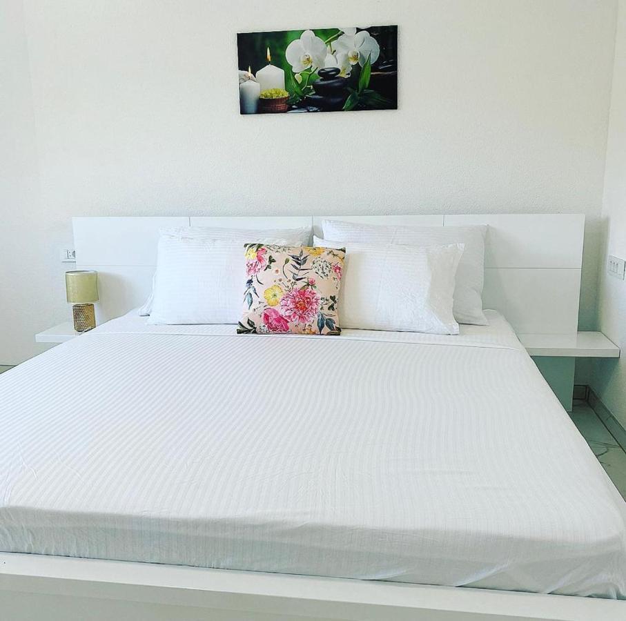 Deluxe Apartment Zara Esterno foto