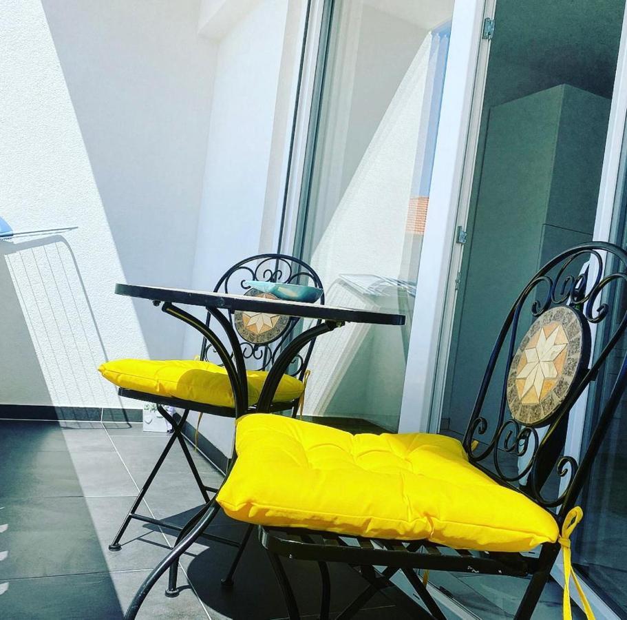 Deluxe Apartment Zara Esterno foto